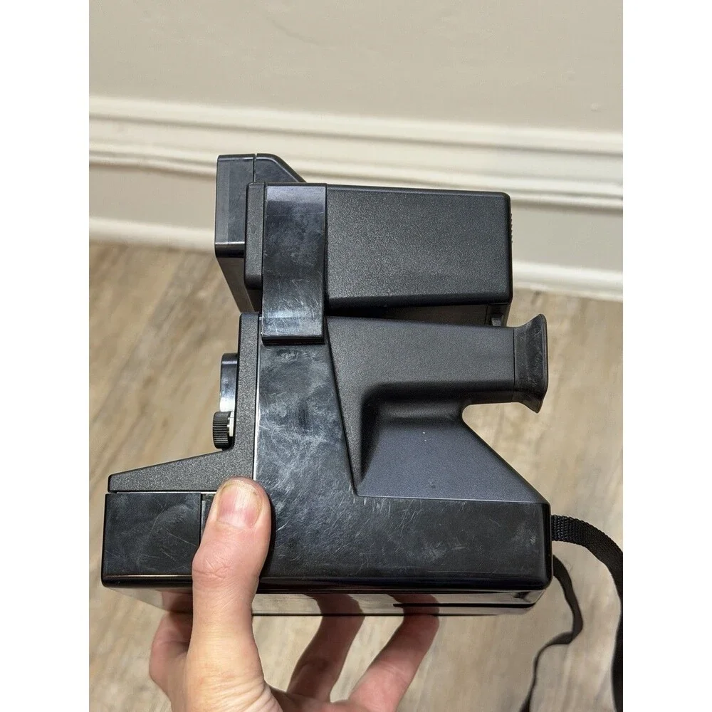 UNTESTED 1980 Polaroid OneStep Plus SX-70 Land Camera w/ Q-Light Flash Rainbow